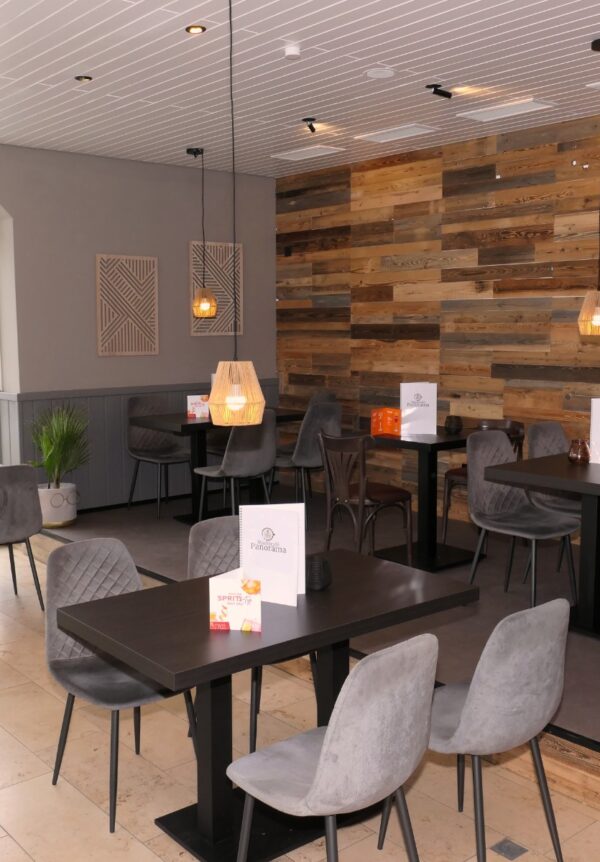 e1c22bf6-b069-4995-b8ff-3e331ba50f32